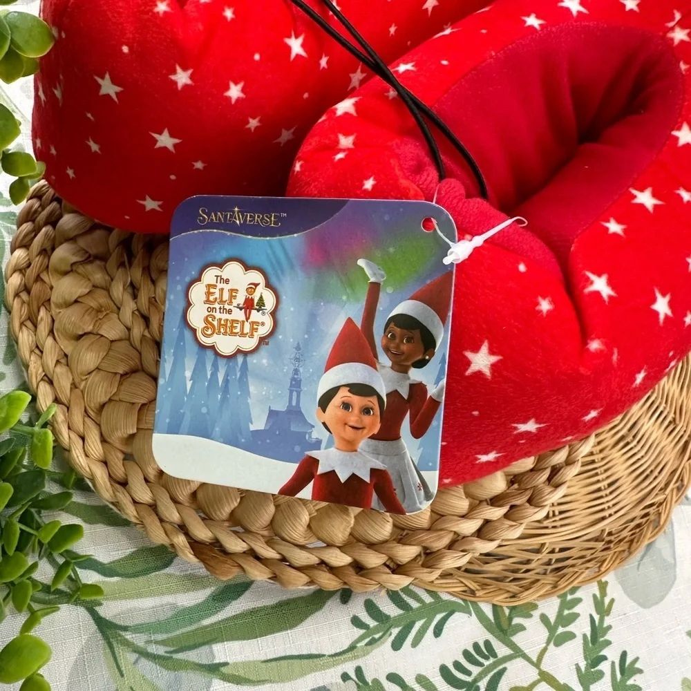 New Elf on the Shelf Holiday Christmas Character Slippers Girls size XL (4-5)